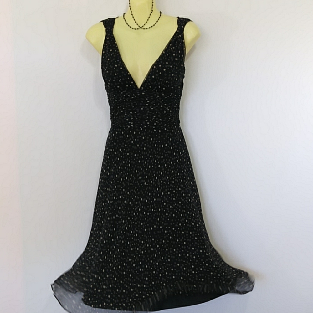 White House Black Market Silk Dot Dress Euc 4